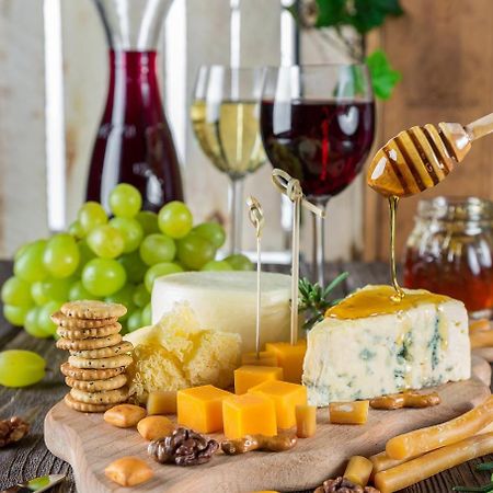 Sejour Et Degustation By Cecile & Jean-Baptiste ボルドー エクステリア 写真